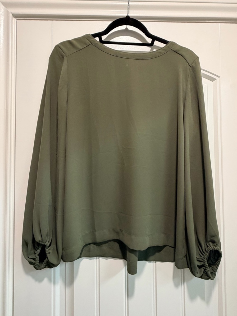 LOFT Olive Green Long-Sleeve Blouse